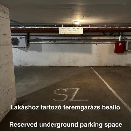 Szechenyi - Free Private Parking Apartment Pecs