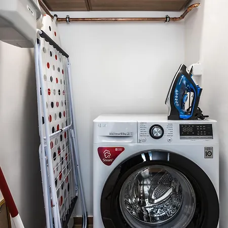 Apartment Szechenyi - Free Private Parking