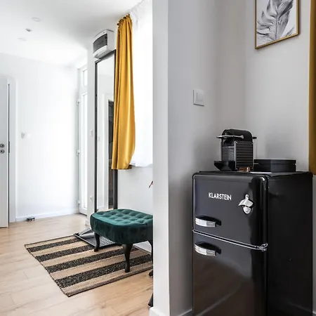 Szechenyi - Free Private Parking *